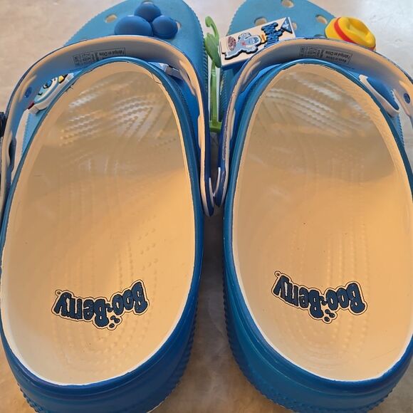 CROCS BOO BERRY CLASSIC CLOG, MEN'S 10, WOMEN'S 12 - Picture 3 of 9